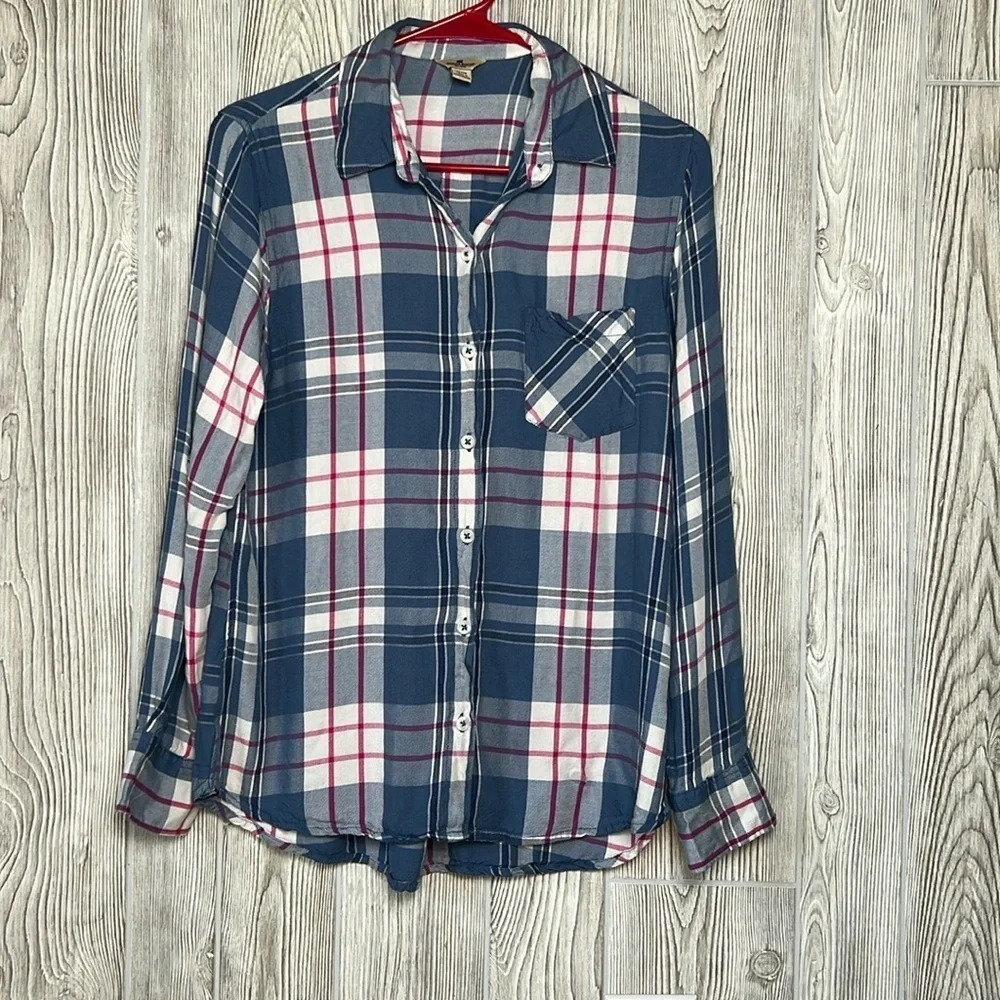 Woolrich button up size medium
